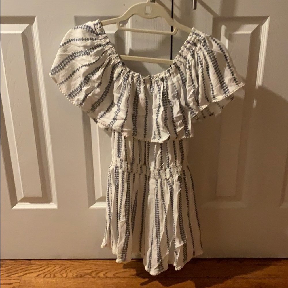 Romper off the shoulder